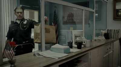 Hey, hey, kids.
Daddy's home. - Amityville Uprising