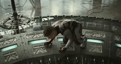 Hey. Hey, look at me. You okay? - Avengers: Endgame