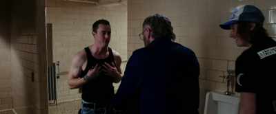 Hey, hey, oh, oh.
Don't arrest me, Officer. - The Fanatic