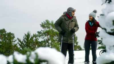 -Hey.
-Hey. - The Christmas Sitters