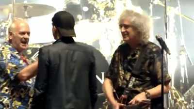 ♪ Hey, hey - The Show Must Go On: The Queen + Adam Lambert Story