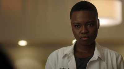 - Hey.
- Hey. - The Resident