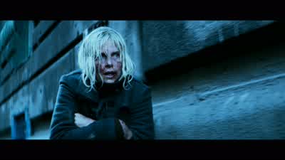 Hey, hey. - Atomic Blonde