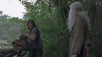 - Hey.
- Hey. - The Walking Dead