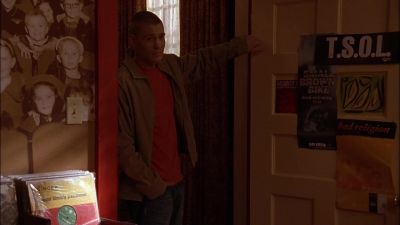 -Hey.
-Hey. - One Tree Hill
