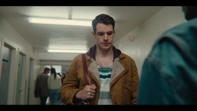 - Hey.
- Hey. - Sex Education