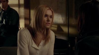 -Hey.
-Hey. - Haven