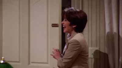 - Hey.
- Hey. - Everybody Loves Raymond