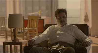- Hey.
- Hey. - Her