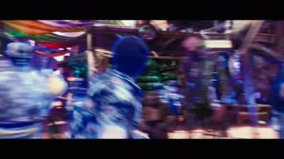 Hey! Hey, thanks a lot! Sorry! - Valerian and the City of a Thousand Planets