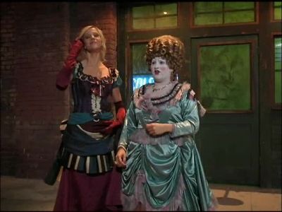 Hey! Hey, that's Dennis and Dee! - It's Always Sunny in Philadelphia