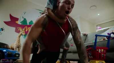 Hey, hey! Turn that off!
Hey, hey! Bullshit! - Australian Gangster