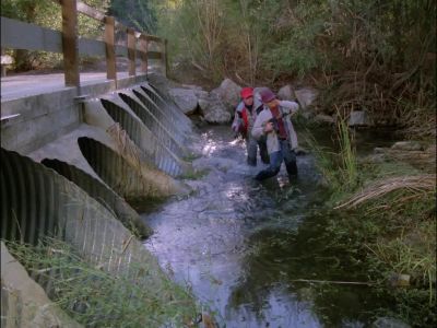 Hey. Hey, what's the matter? - MacGyver