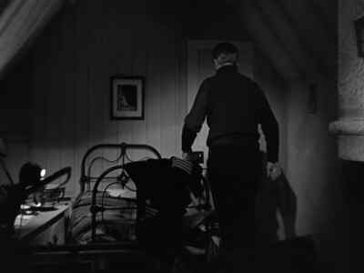 Hey, hey! Why are you locking me in? - The Spy in Black