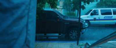 Hey! Hey!
You can park back there. - Force of Nature