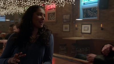 - Hey.
- Hi. - Chicago Fire