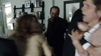 Hey, hold the elevator,
please. - Colony
