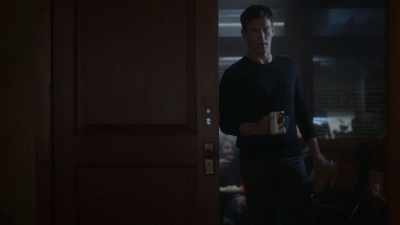 Hey. Hope you're hungry. - The Gifted