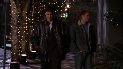Hey. Hotel’s this way. - One Tree Hill