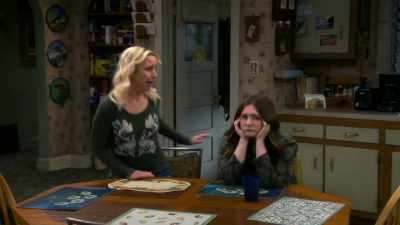 Hey, how about you get a
place with your Aunt Becky? - The Conners