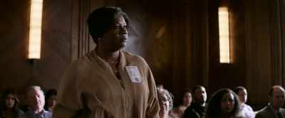 'Hey, how about this new guy
we're meeting?' - Juror #2