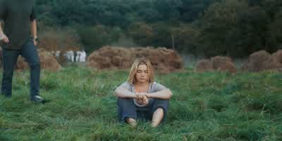 Hey. How you doing? Today was tough. - Midsommar