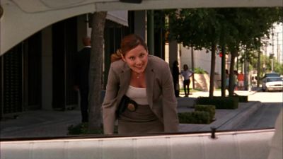 Hey.
How'd it go? - Burn Notice
