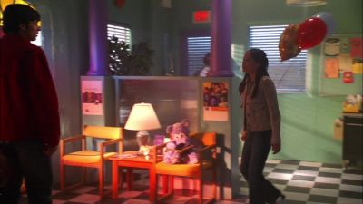 - Hey, how's your dad?
- He'll be better once we get him home. - Smallville