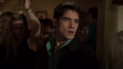 Hey, I can't find her. - Teen Wolf