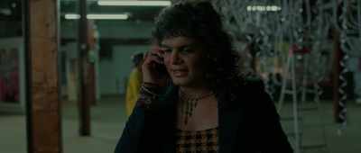 Hey, I can't understand 
what you're saying. - Sort Of