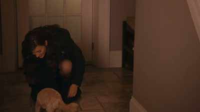 Hey, I didn't know
she got a new dog. - A '90s Christmas