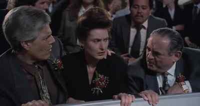 - Hey, I don't have a flashlight. - Another You