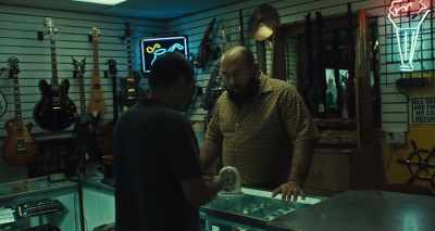Hey, I got this clock, watch
and a pretty good knife. - Cuck