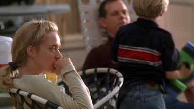 - HEY, I GOT SOMETHING.
- WHAT DO YOU GOT? - Big Love