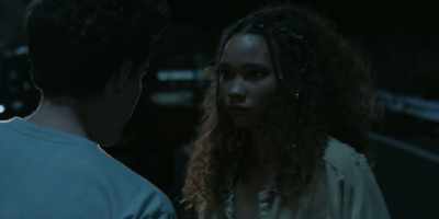 Hey, I-I don't know
what's going on between you two, - I Know What You Did Last Summer
