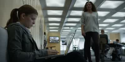 - Hey, I just got your email. - House of Cards