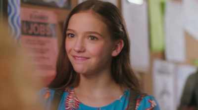 Hey, I was just texting you.
Meet you in the caf? - Grand Daddy Day Care