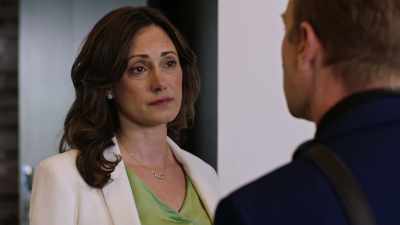 Hey, I know, you could call
Mayor Fields, - Smart Home Killer