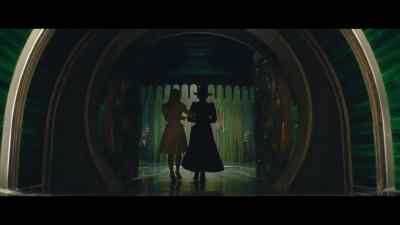 - Hey, I know that look.
- What look? - Defying Gravity: The Curtain Rises on Wicked