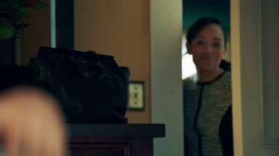 - Hey, I miss you, too.
- ( knocking ) - Queen Sugar