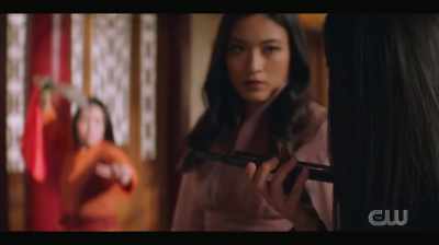 HEY, I NEED YOUR HELP
FINDING SOMEONE-- - Kung Fu