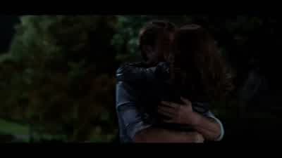 Hey, I really need to talk to you. - The Kissing Booth 2