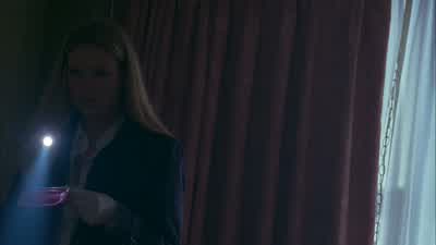 Hey. I think I actually got something to sample in here. - Fringe
