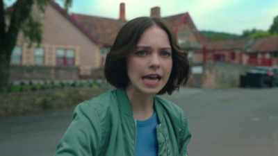 Hey, idiots! You dropped
your communal brain cell! - A Good Girl's Guide to Murder