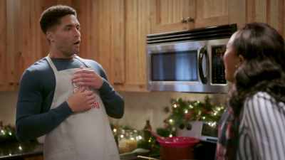 Hey, I'm not a Grinch, okay? - A Picture Perfect Holiday