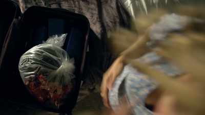 Hey, I'm so sorry,
but it looks like-- - Black Bags