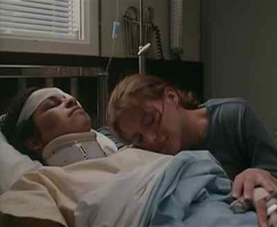 Hey, I'm sorry, you can't go in there. - Boulevard