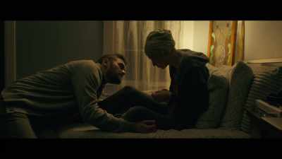 Hey.
In sickness and in health, okay? - Bag of Lies