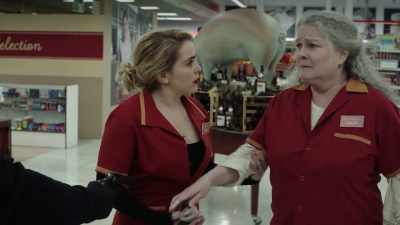 Hey, it's gonna be okay. Go on. - Good Girls
