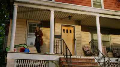 Hey. It's Julia. - Sneaky Pete